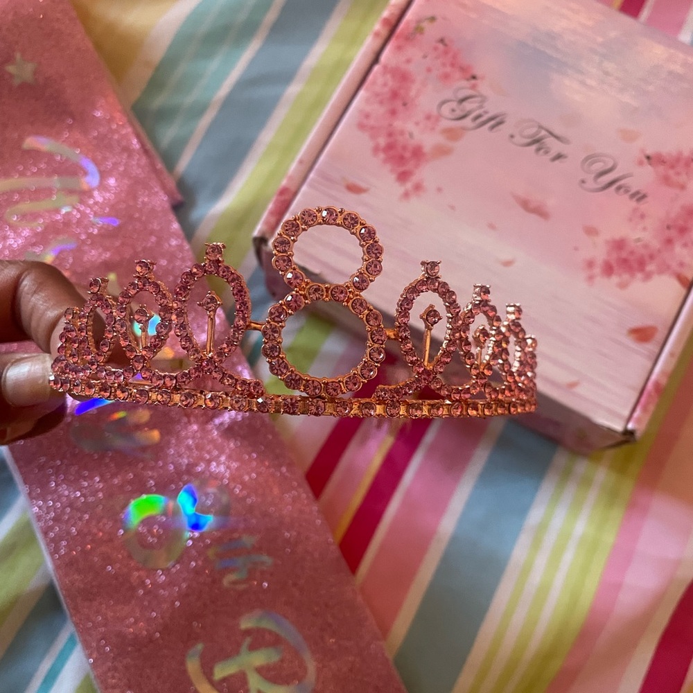 Birthday Crown and sash for 8th year old Birthday 🎂